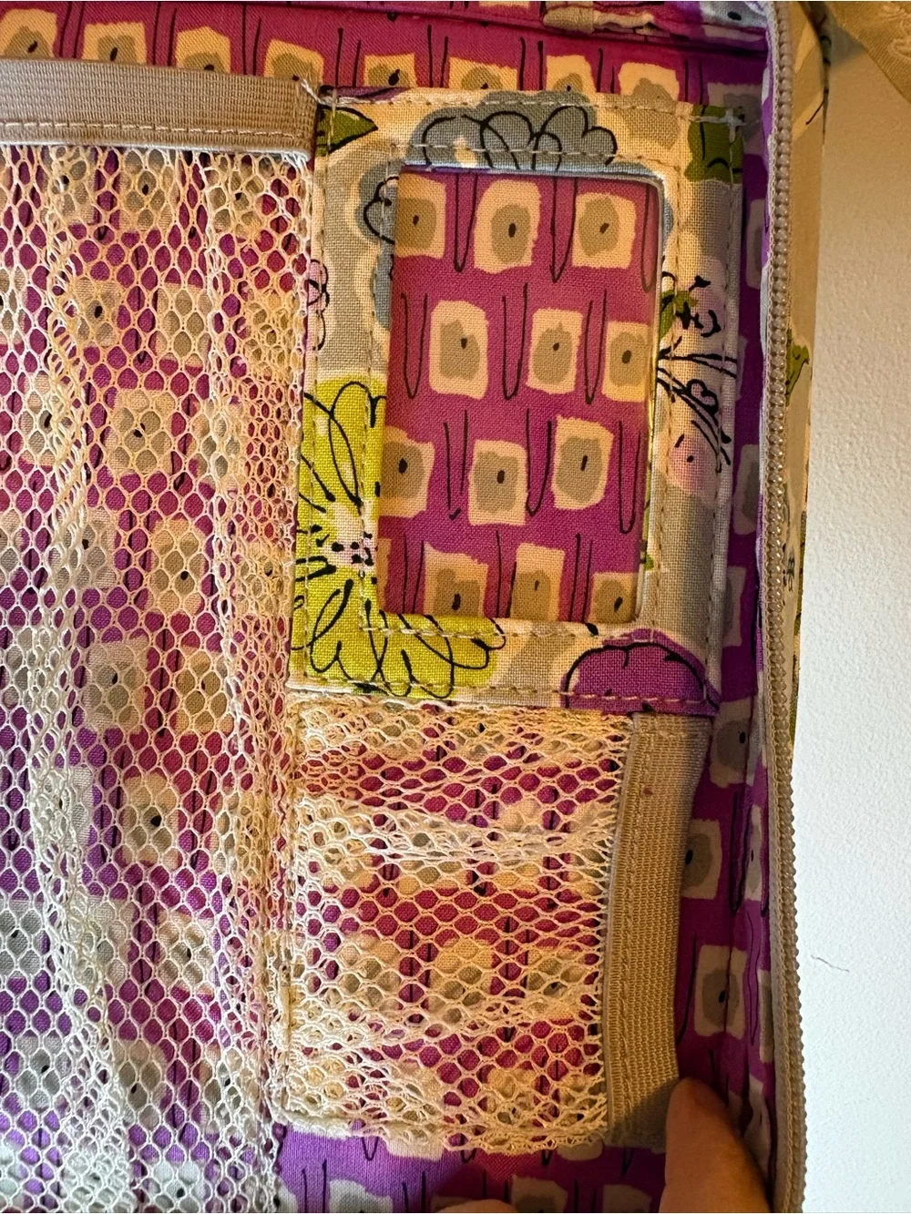 Vera Bradley Watercolor Tech Organizer Floral Quilted Travel Electronics Case